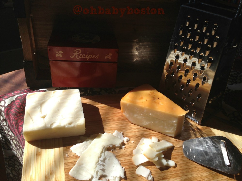 Smith's Country Cheese:  Cheddar & Smoked Gouda